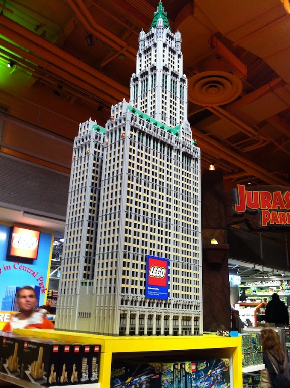 111004_lego_store_times_square10.jpg