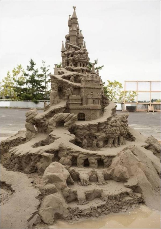 sand_sculptures21.jpg