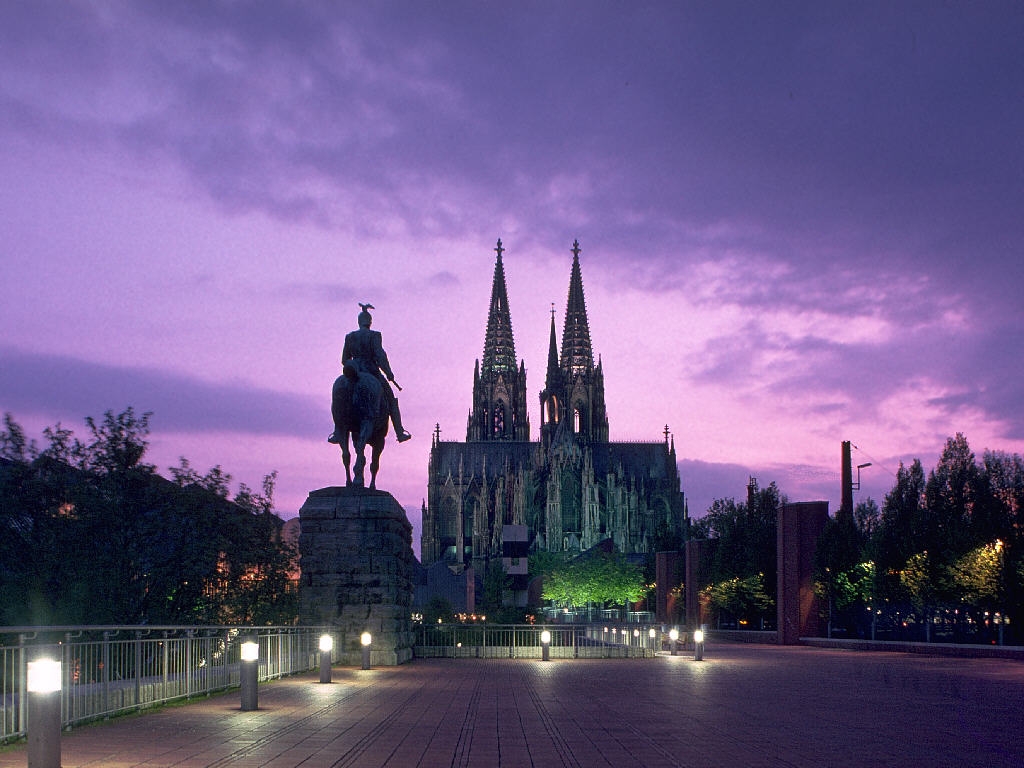 460090%20-%20Cathedral,%20Cologne.jpg