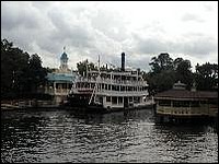 2015 11 Orlando Disney World Steam Boat