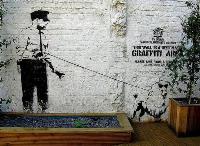 banksy_graffiti_artist75.jpg