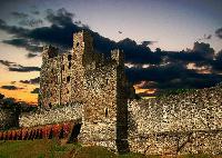 1024px-Rochester_Castle_edited-2.jpg