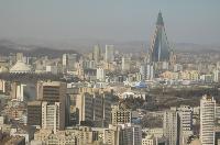 ryugyong-feb-2009.jpg