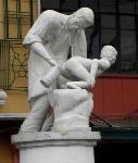 strange-statues17.jpg