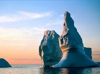 iceburg%20twillingate.jpg