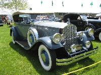 1930_Pierce-Arrow_Model_B.jpg